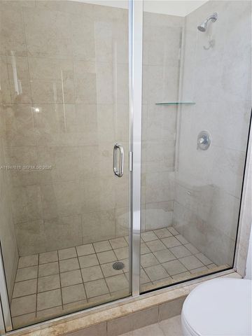 278 NE 208th Ter, Miami, FL 33179