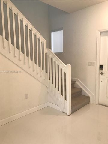 278 NE 208th Ter, Miami, FL 33179