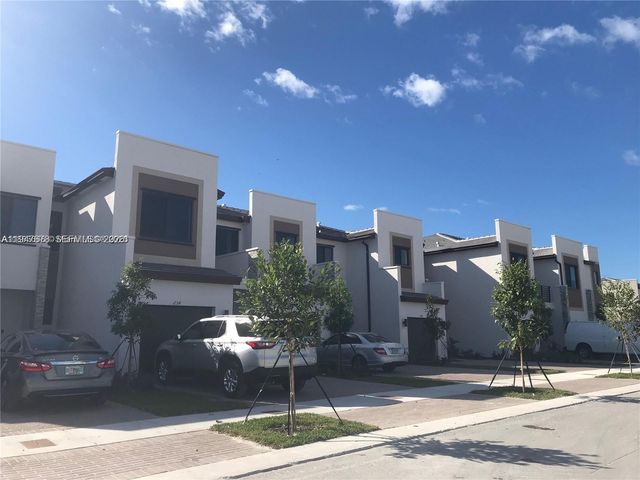 278 NE 208th Ter, Miami, FL 33179