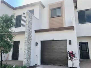 278 NE 208th Ter, Miami, FL 33179