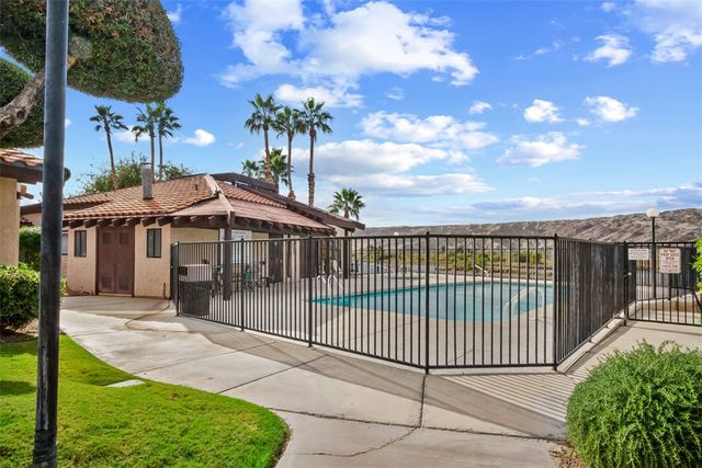 201 Riverfront Drive 17, Bullhead City, AZ 86442