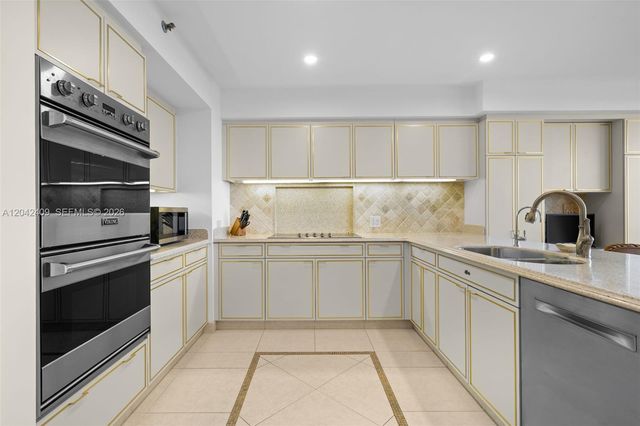 1500 S Ocean Boulevard 804, Boca Raton, FL 33432