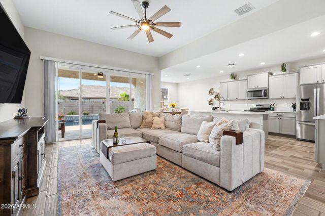 37918 W SAN CLEMENTE Street, Maricopa, AZ 85138