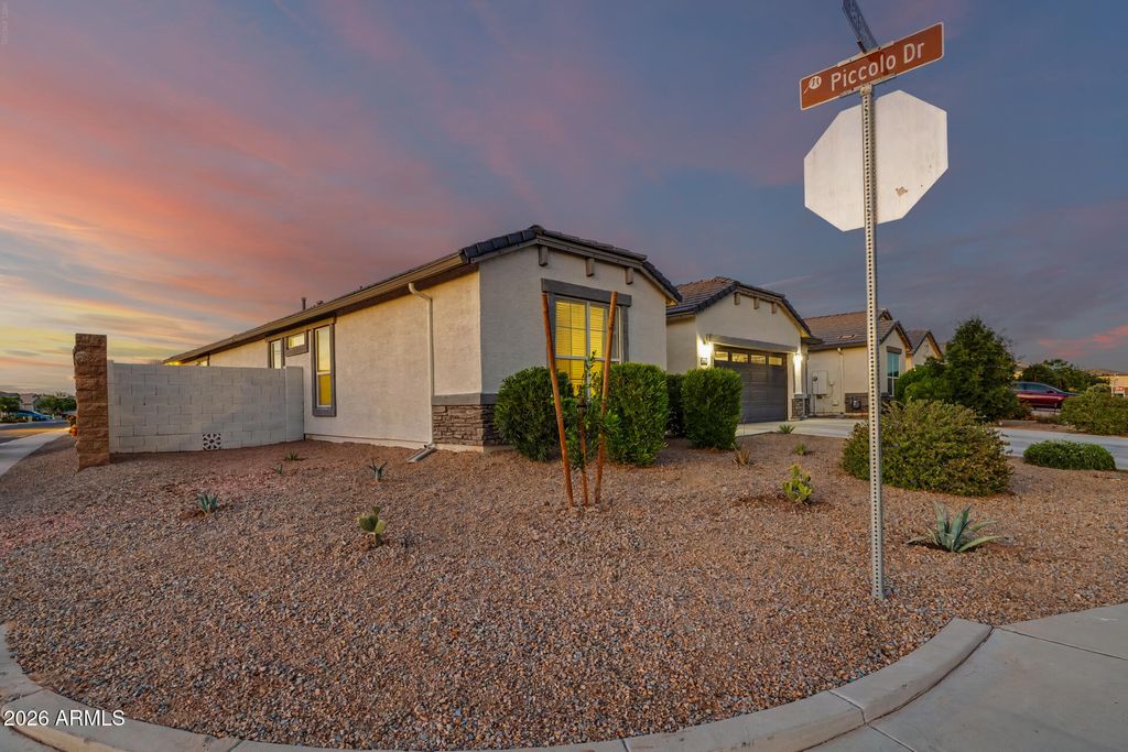 Image 2 of property listing at 37918 W SAN CLEMENTE Street, Maricopa, AZ 85138