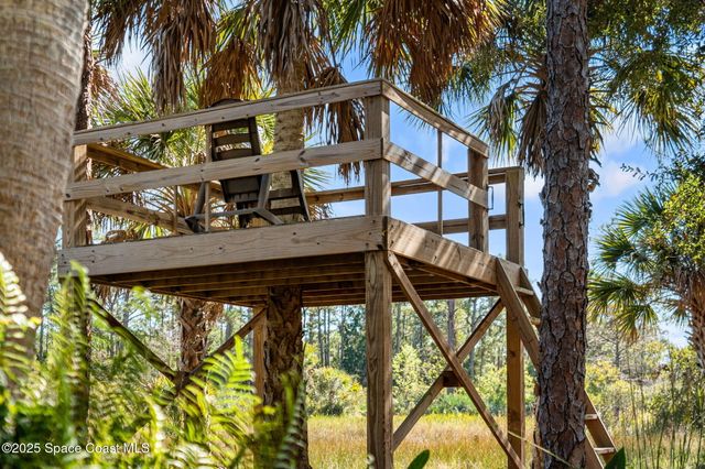 5849 Judy Kay Road, Grant, FL 32949