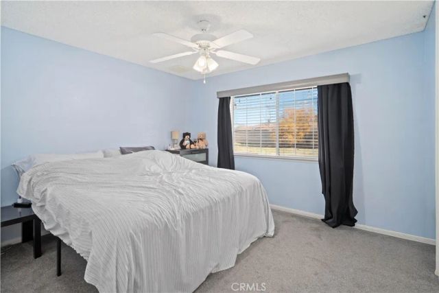 17360 Valeport, Lancaster, CA 93535