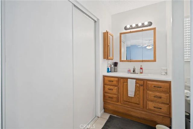 17360 Valeport, Lancaster, CA 93535