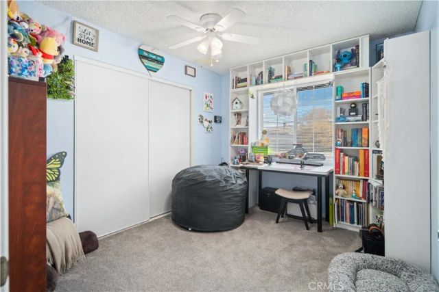 17360 Valeport, Lancaster, CA 93535