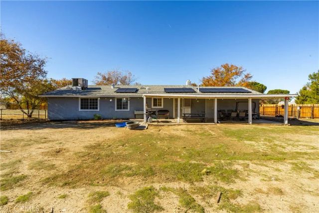17360 Valeport, Lancaster, CA 93535