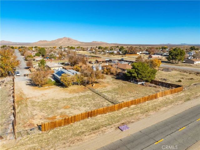 17360 Valeport, Lancaster, CA 93535