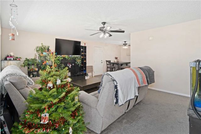 17360 Valeport, Lancaster, CA 93535