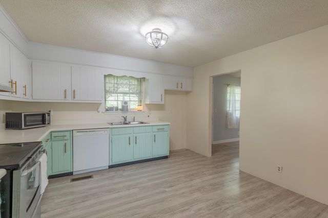 325 Cindy Circle, Ringgold, GA 30736