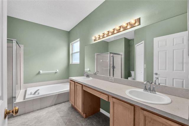 506 GREG STREET, Valrico, FL 33594