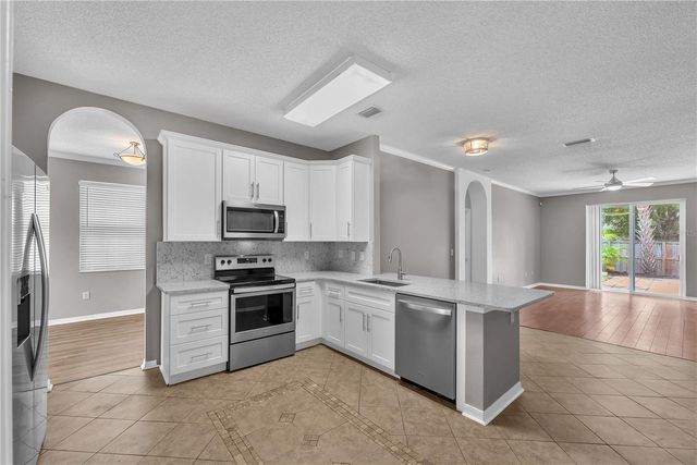 506 GREG STREET, Valrico, FL 33594