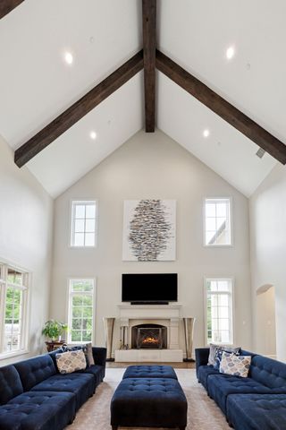 4715 W Northwest Highway, Dallas, TX 75220