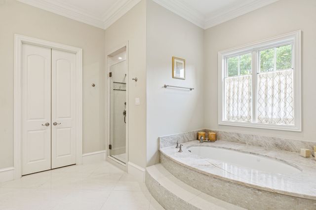 4715 W Northwest Highway, Dallas, TX 75220