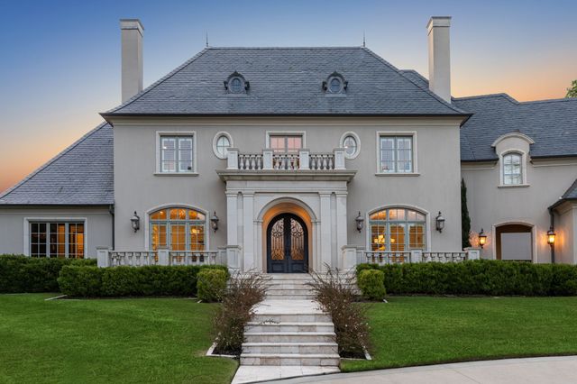 4715 W Northwest Highway, Dallas, TX 75220