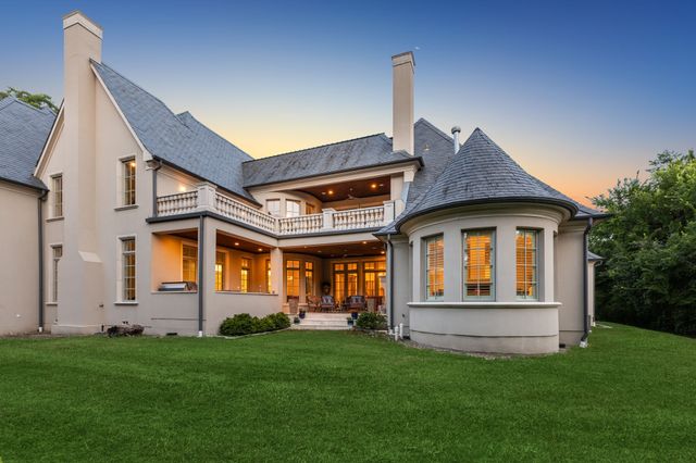 4715 W Northwest Highway, Dallas, TX 75220