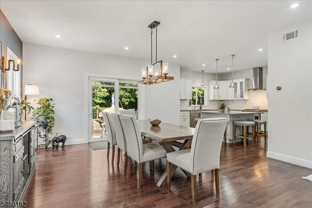 11 Ridge Pl, Wayne Twp., NJ 07470
