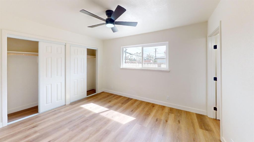 Image 18 of property listing at 4264 Holt, Fresno, CA 93705