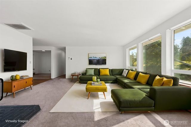 2733 SW Vantage Avenue, Olympia, WA 98512