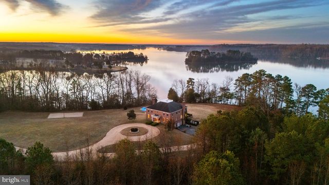 46369 HATTONS REST LN, Lexington Park, MD 20653