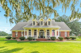 1619 Flintlock Court, Angleton, TX 77515