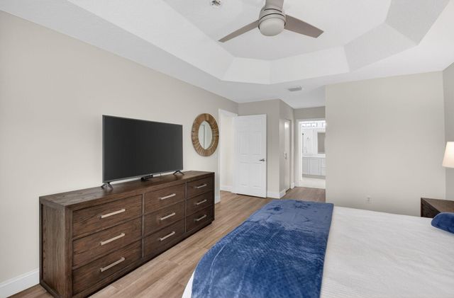 7440 W Mercada Way, Delray Beach, FL 33446