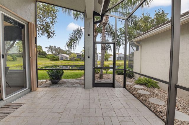 7440 W Mercada Way, Delray Beach, FL 33446