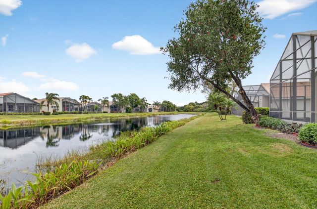 7440 W Mercada Way, Delray Beach, FL 33446