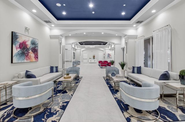 7440 W Mercada Way, Delray Beach, FL 33446