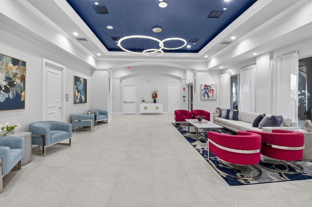 7440 W Mercada Way, Delray Beach, FL 33446