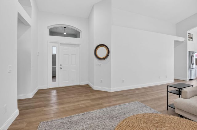 7440 W Mercada Way, Delray Beach, FL 33446