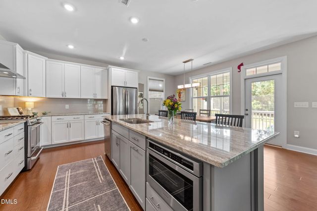 583 Rowanwood Way, Apex, NC 27523