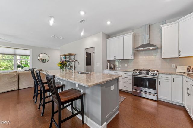 583 Rowanwood Way, Apex, NC 27523