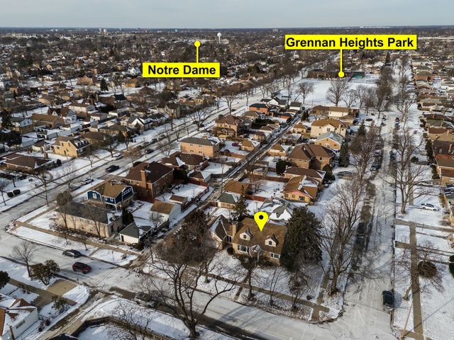 7340 W Keeney Street, Niles, IL 60714