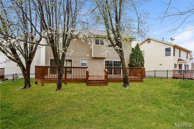 1504 Wild Berry Court, Ballwin, MO 63021