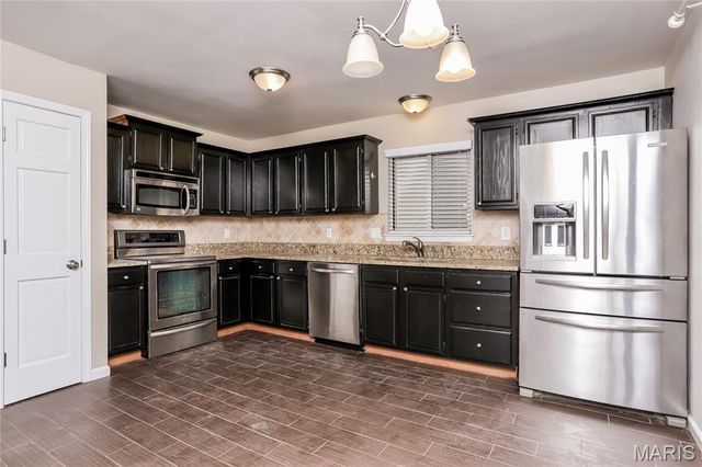 1504 Wild Berry Court, Ballwin, MO 63021