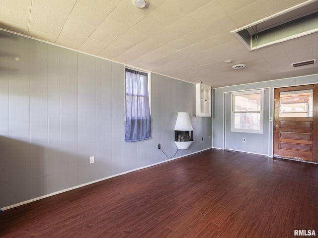 611 WOODLAND Trail, Washington, IL 61571