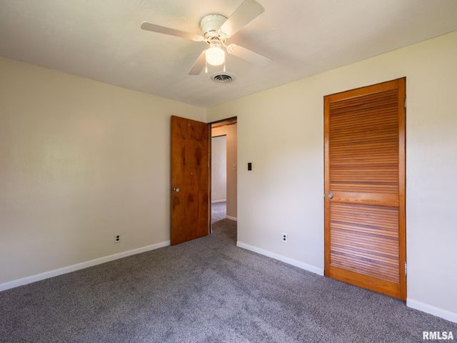 611 WOODLAND Trail, Washington, IL 61571