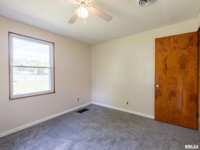 611 WOODLAND Trail, Washington, IL 61571