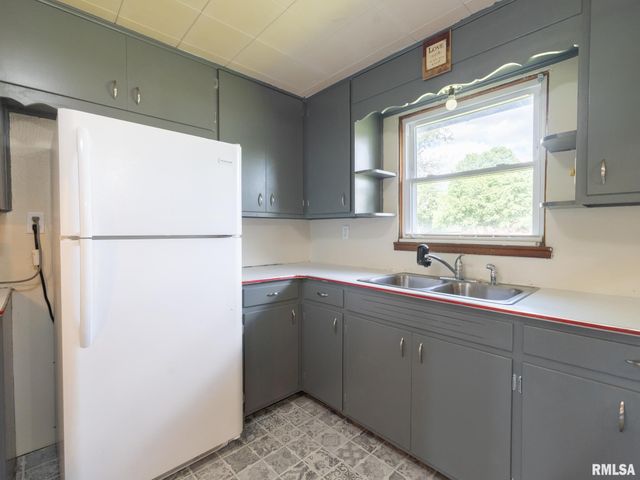 611 WOODLAND Trail, Washington, IL 61571