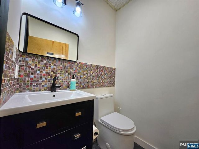 842 Clifton Avenue 6, Clifton, NJ 07013