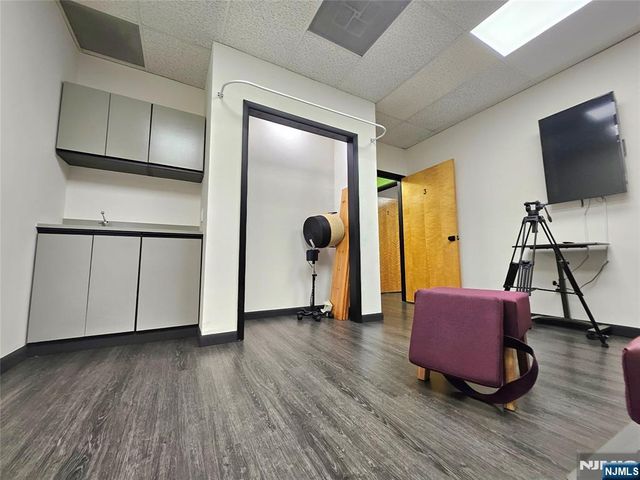 842 Clifton Avenue 6, Clifton, NJ 07013