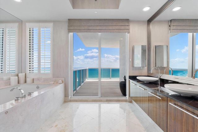 2711 S Ocean Drive 3602, Hollywood, FL 33019