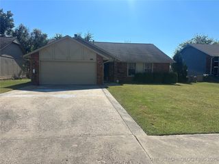 4419 W Madison Street, Broken Arrow, OK 74012