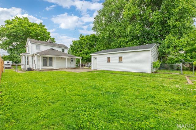 116 W Corbin Street, Bethalto, IL 62010