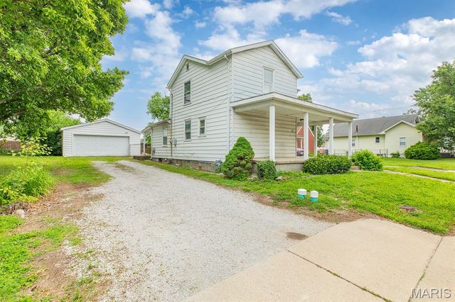 116 W Corbin Street, Bethalto, IL 62010