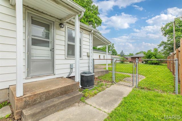 116 W Corbin Street, Bethalto, IL 62010