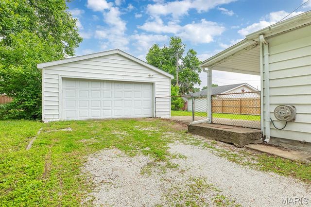116 W Corbin Street, Bethalto, IL 62010